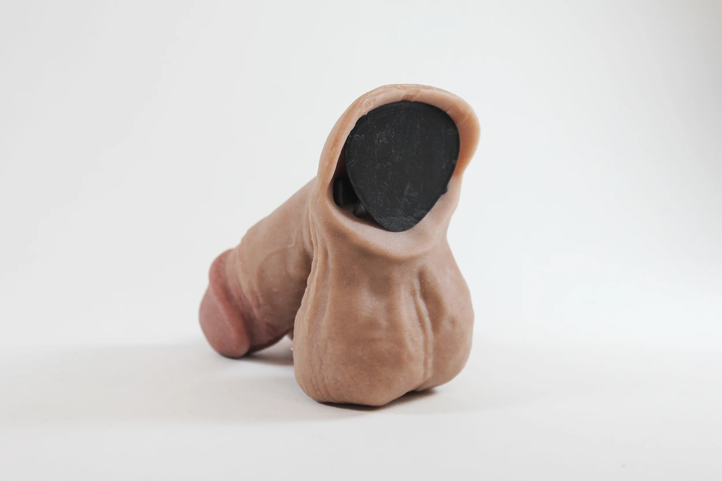 MorMe Adhesive Clip (Compatible with Original Soft Packer only) - Pack of 2 - Image 7